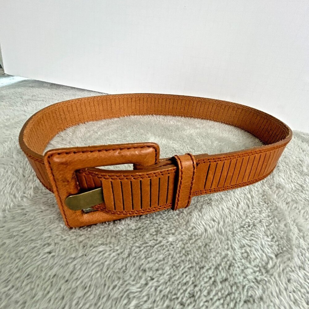 First Issue Womens Tan Reticulated Leather Belt Size Small 30" Adjusts Snake